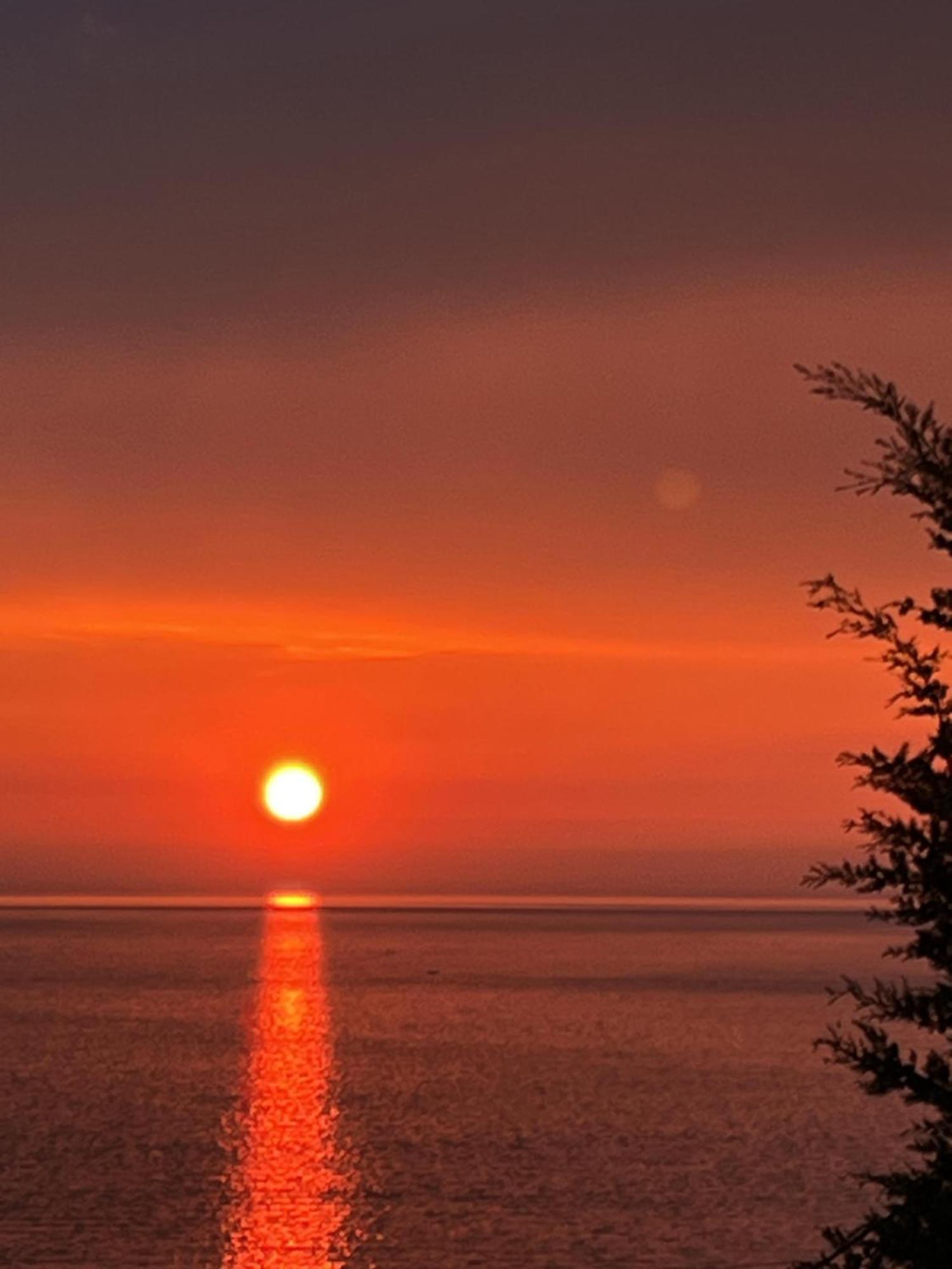 Bluemoon Sarandë